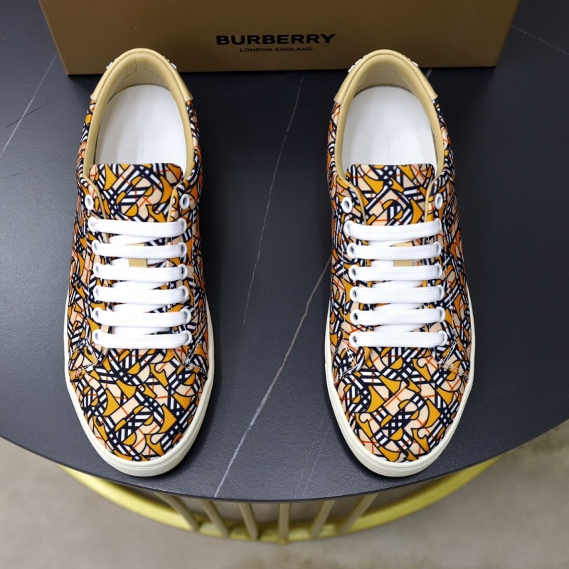 B**rry sneakers